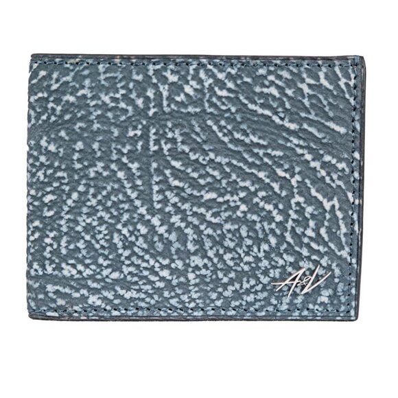 Handmade Shark Leather Wallet – Minimalist Look with Ocean Blue Color - Picture 3 of 6